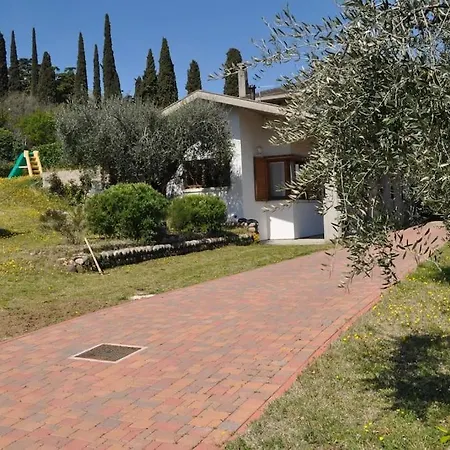 La Casa Tra Gli Olivi בית נופש *